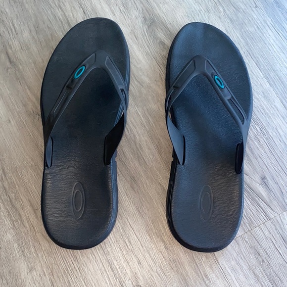 Oakley Other - Oakley Sandal